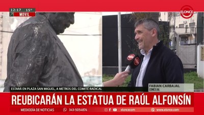 Reubicar&aacute;n la estatua de Ra&uacute;l Alfons&iacute;n en Paran&aacute;